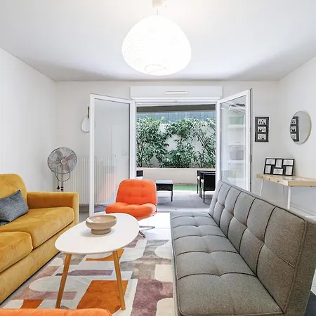 T2 Avec Terrasse Et Parking Privatif