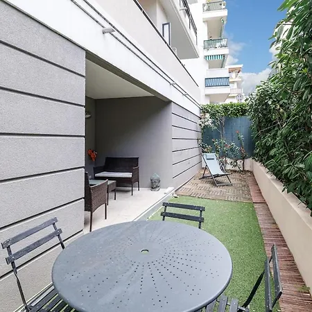 Apartment T2 Avec Terrasse Et Parking Privatif Nizza