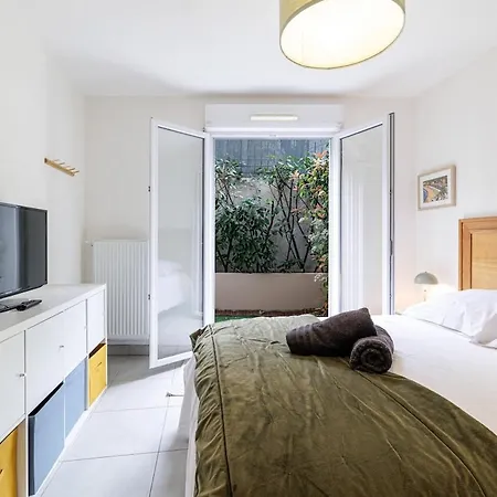 Apartment T2 Avec Terrasse Et Parking Privatif